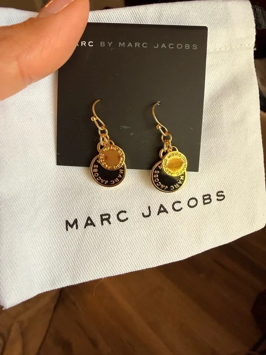 Marc Jacobs Gold Coin Charm Drop Earrings - Picture 3 of 4